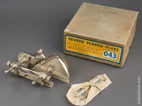 100% Complete RECORD No. 043 Plough Plane in Original Box - 80449