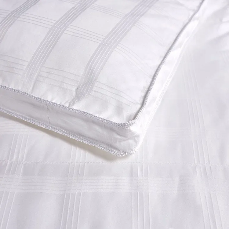 600 Thread Count Cotton Windowpane DuraLOFT Down Alternative Extra-Warmth King Comforter