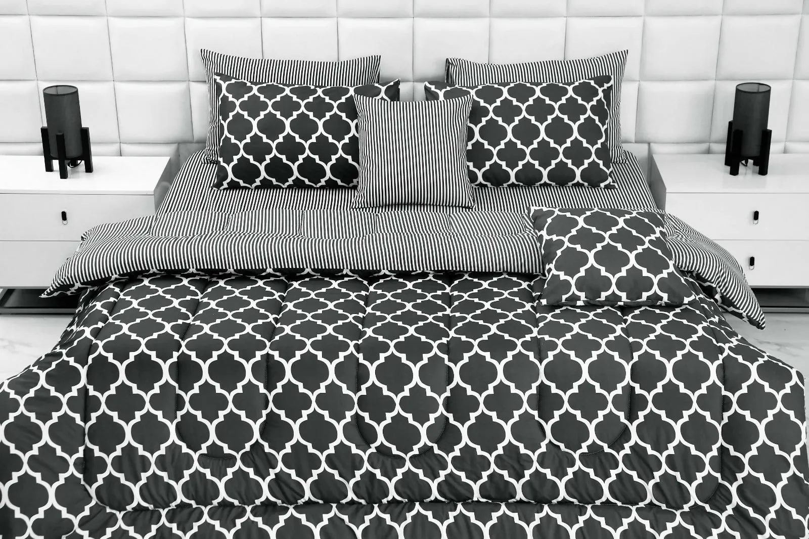 8 PCs Winter Comforter Set-Grey Geometric