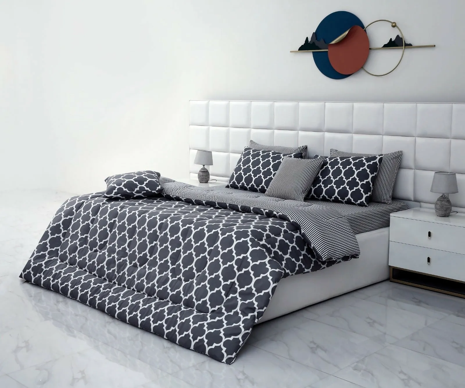 8 PCs Winter Comforter Set-Grey Geometric