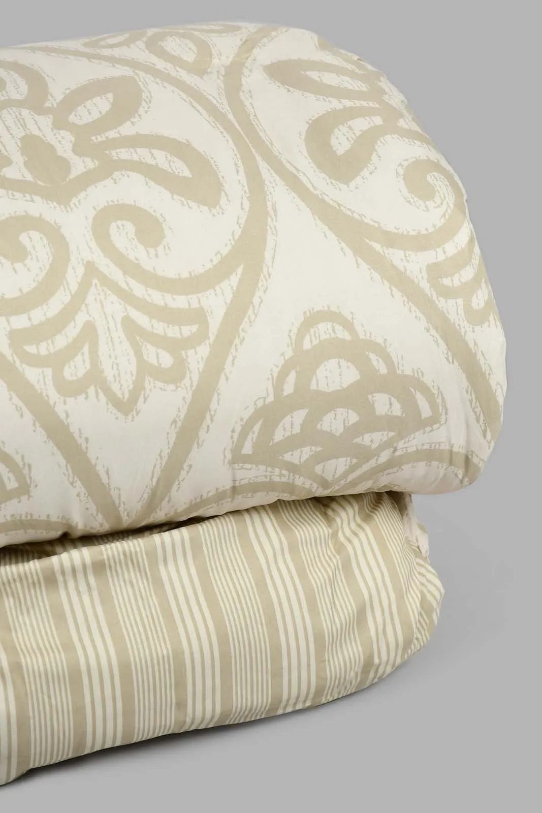 Beige Printed 6-Piece Comforter Set (Double Size)