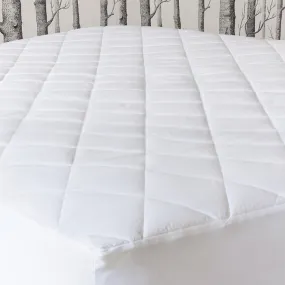 Beverly Cotton Mattress Pad by Alexander Comforts