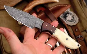 Custom Handmade Damascus Steel
Skinning Hunting Knife