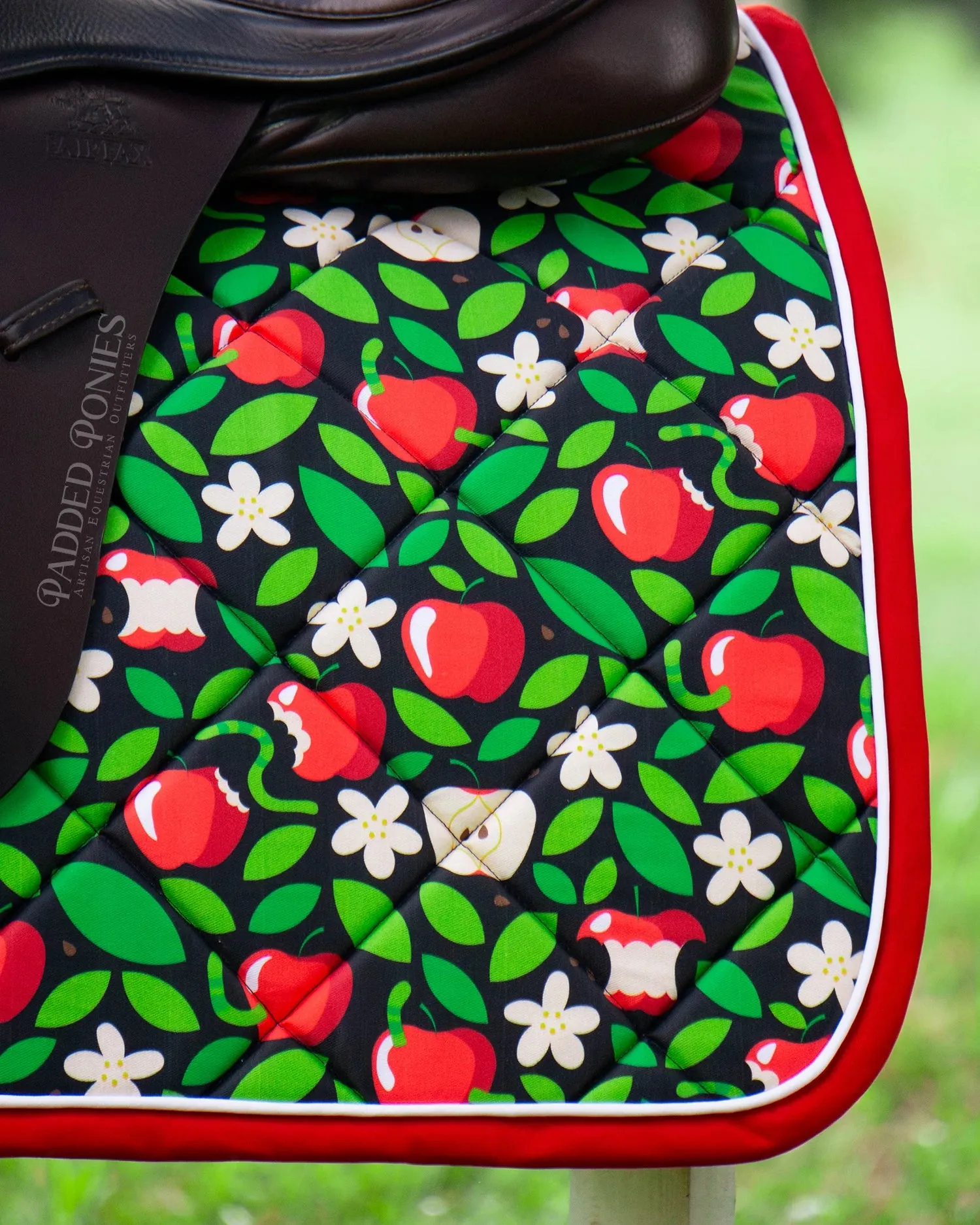 Custom Honeycrisp Apples Saddle Pad