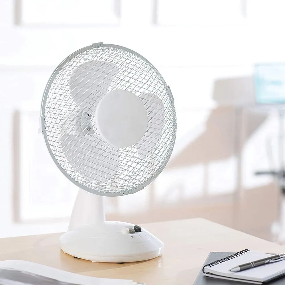 Daewoo 9" Desk Fan White - COL1062