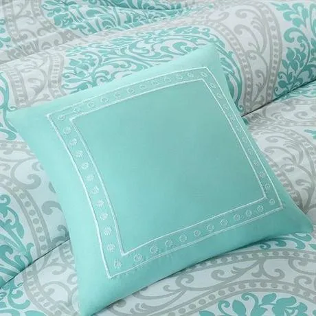 Full - Queen Teal Turquoise Aqua Blue and White Damask Comforter Set