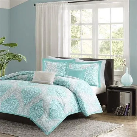 Full - Queen Teal Turquoise Aqua Blue and White Damask Comforter Set