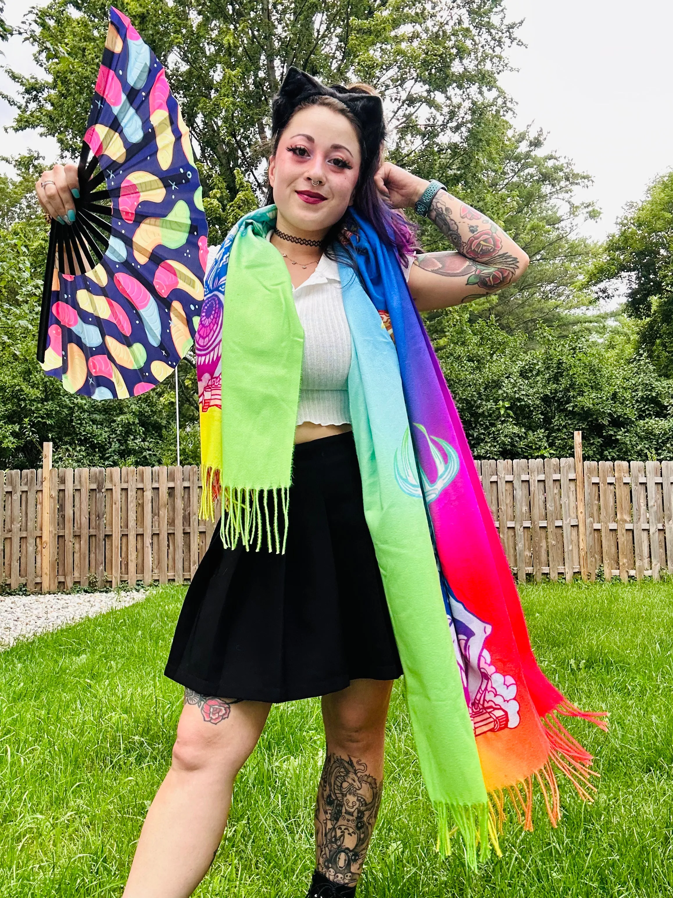 Gummy Worm Pashmina & UV Fan