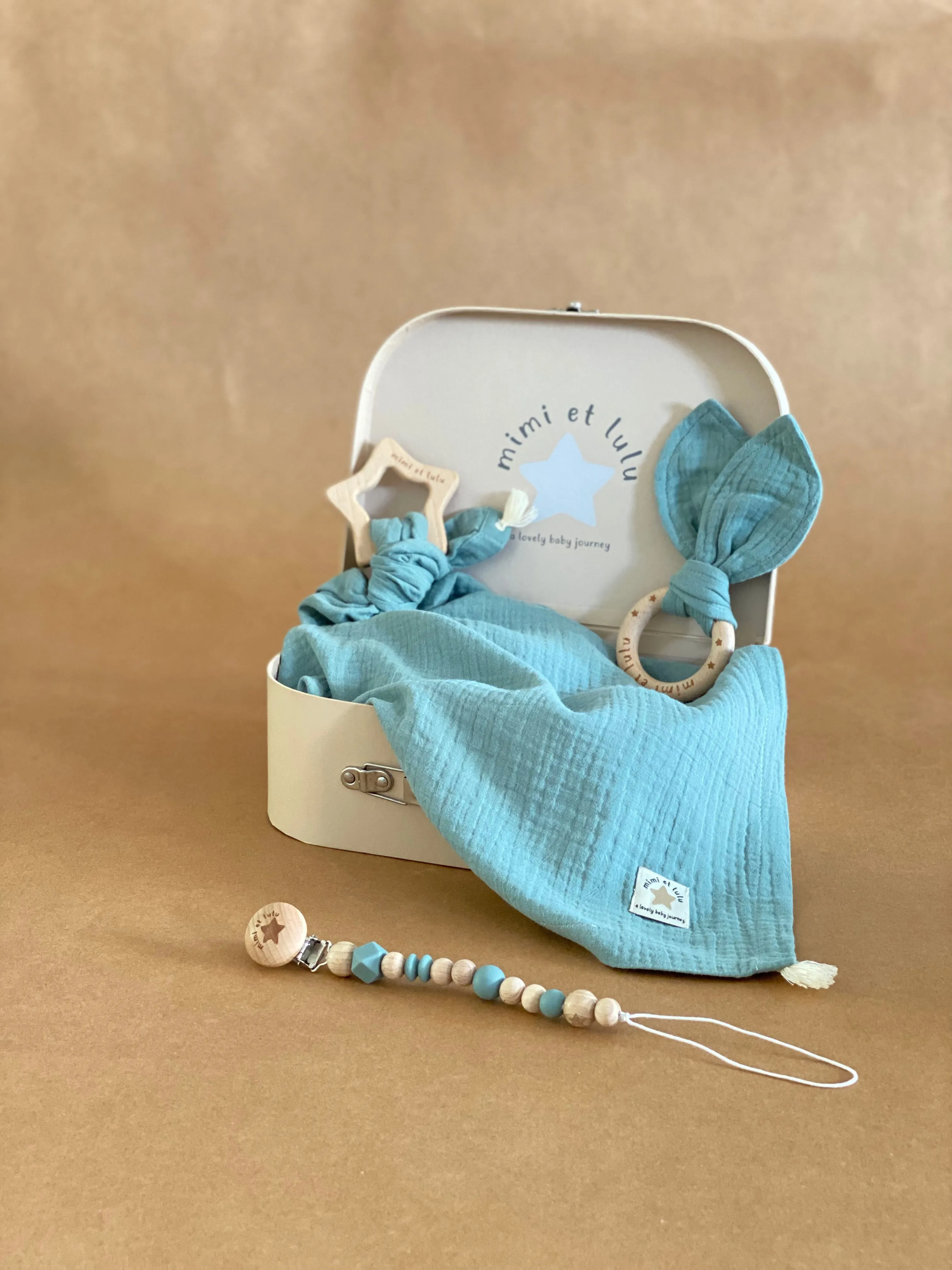 Hello Cutie! Personalizable Baby Gift Hamper