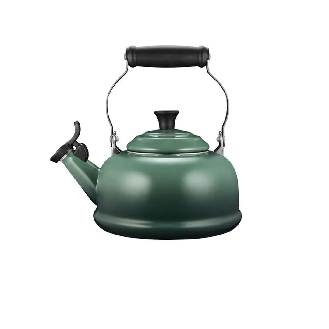 Le Creuset 1.6 Litre Classic Whistling Kettle, Artichaut