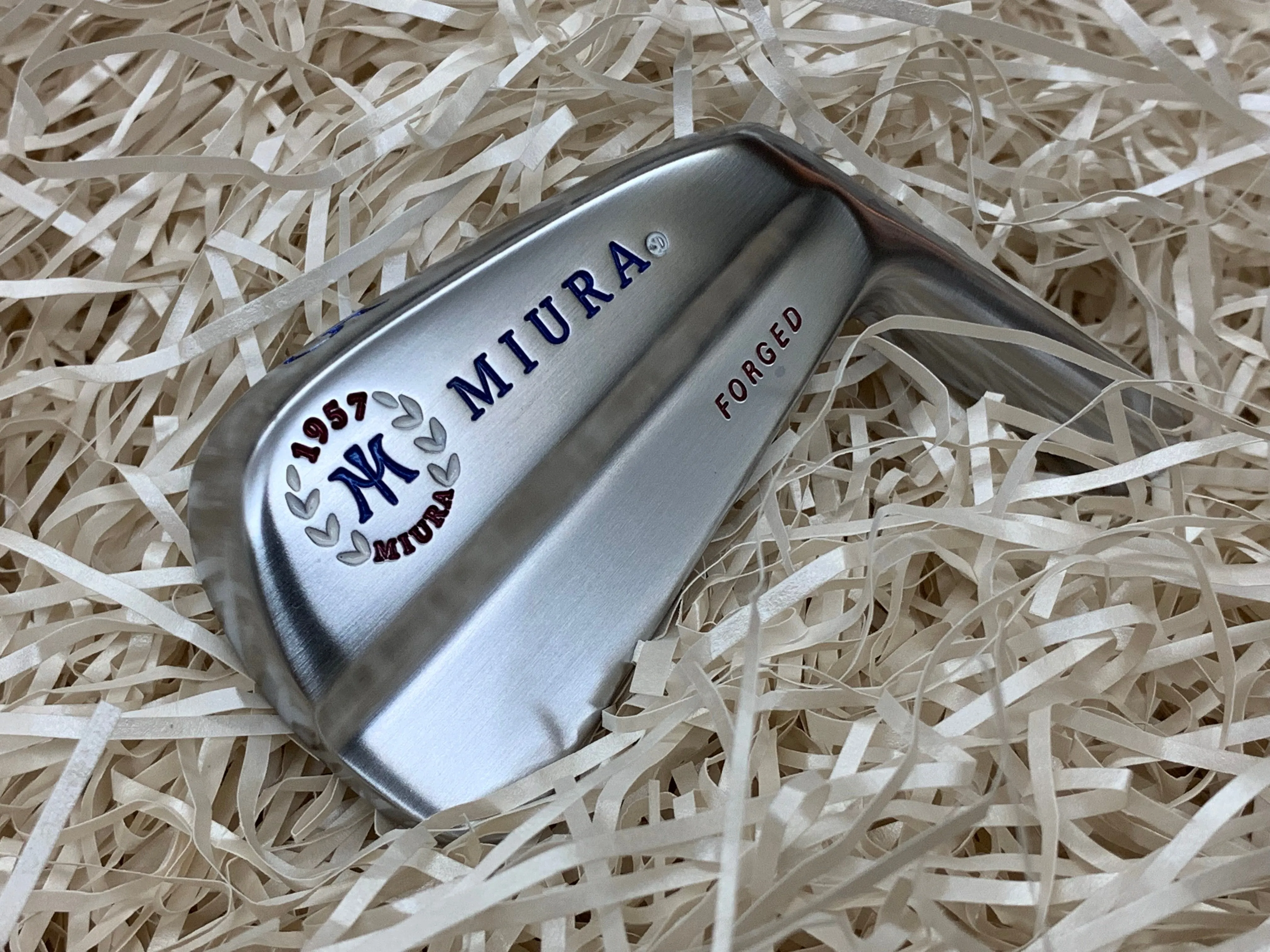 Miura Golf Irons Baby Blades Red White and Blue Fill