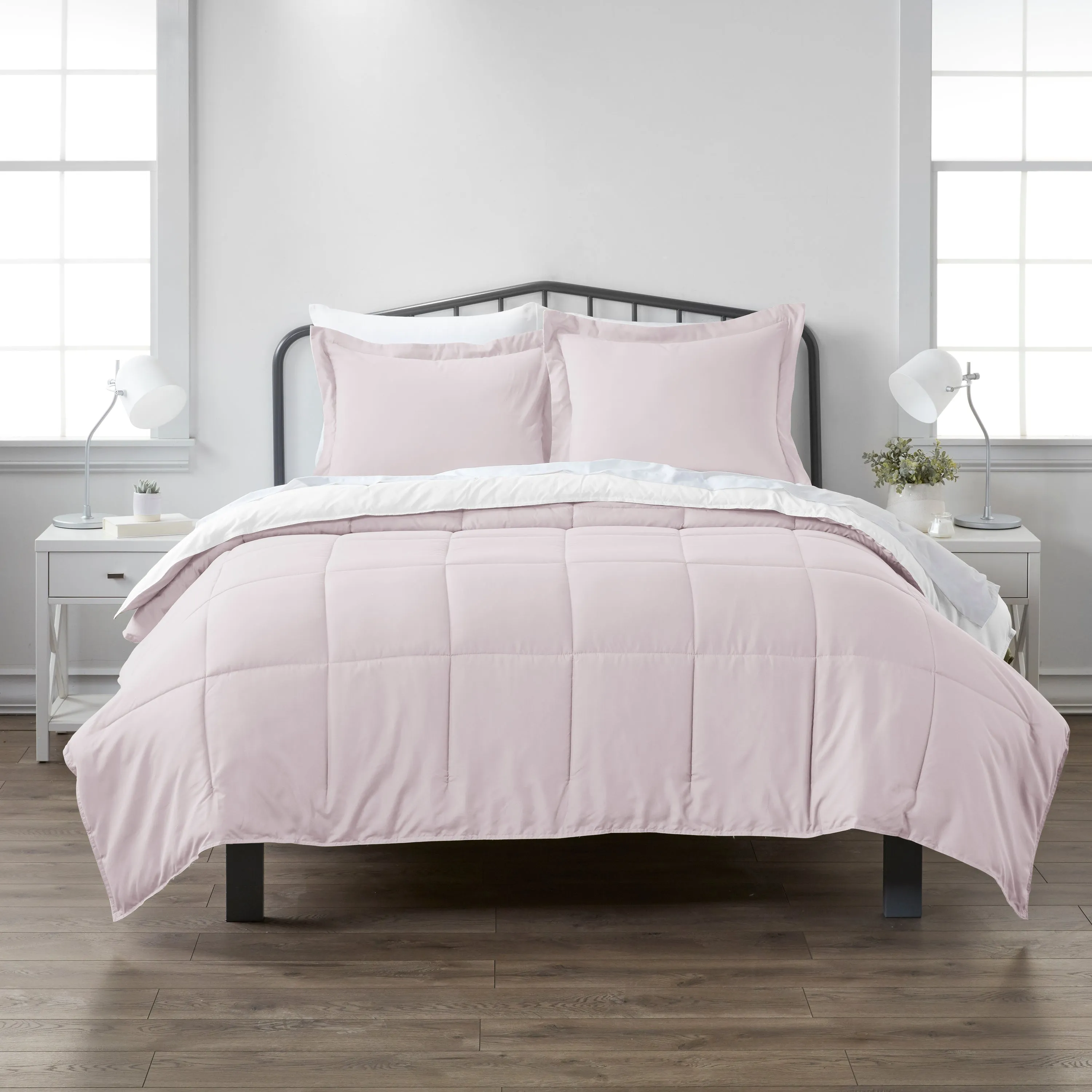 Reversible Down-Alternative Comforter Set