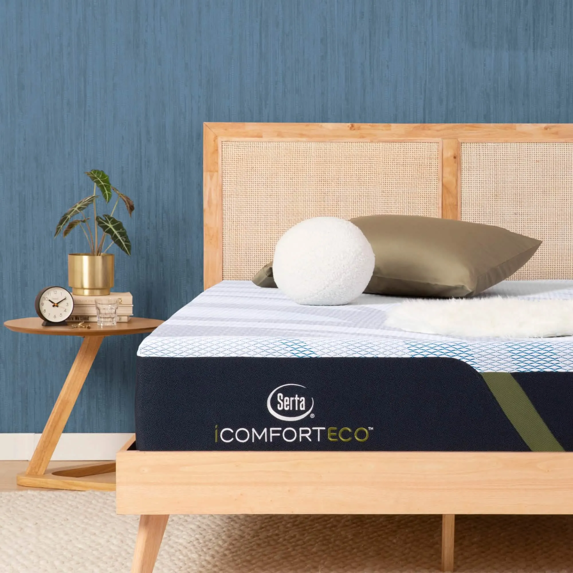 Serta iComfortECO Fusion 10 11.5" Medium Mattress