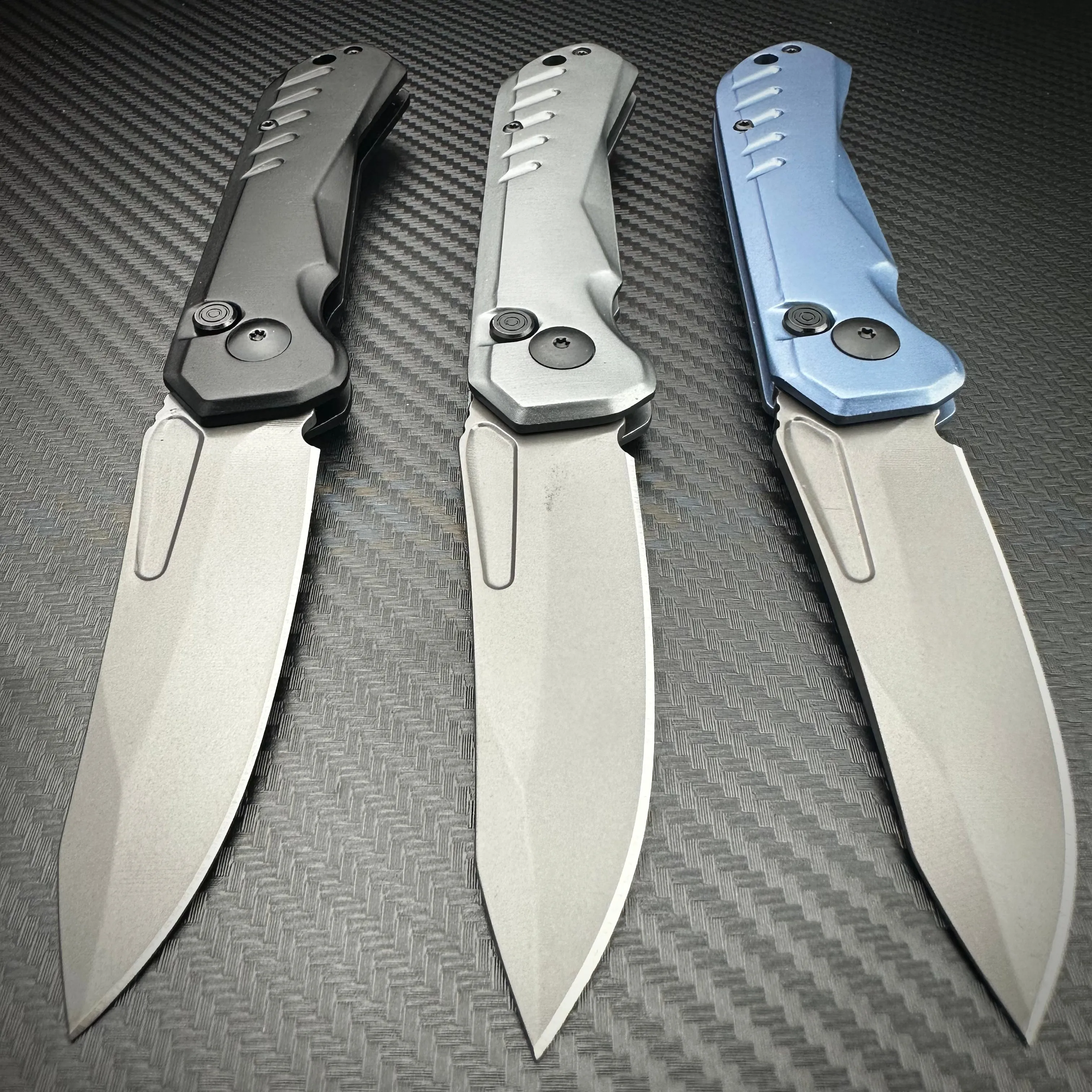 Striker Auto Switchblade Knives